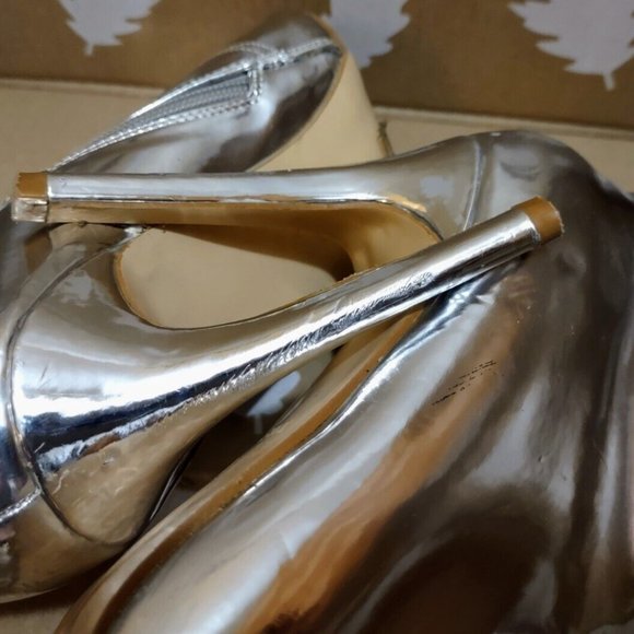 Metallic Stiletto Silver Sock Boots ASOS Truffle Coll. Ankle Heel Boot Sz 6 US - Picture 11 of 12